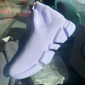 Brand new Balenciaga Speed Trainers 2.0 Lilac purple
